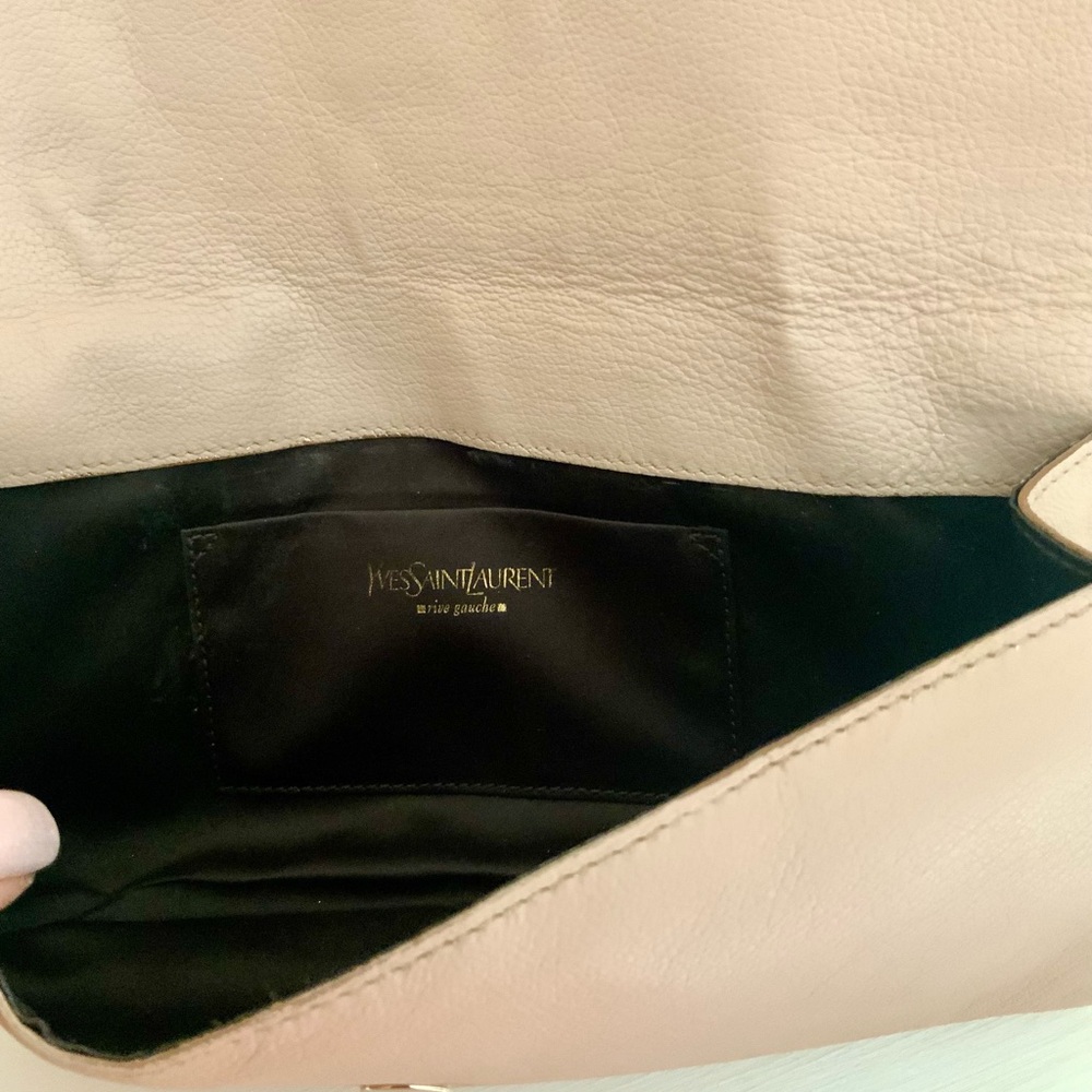 Yves Saint Laurent Nude Leather Clutch - Picture 5 of 6